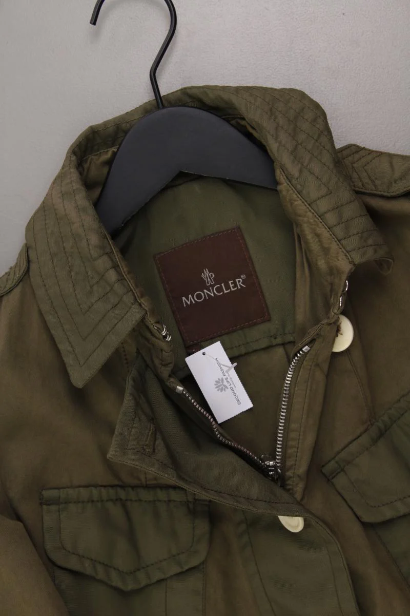 Moncler Übergangsjacke Gr. 34 olivgrün aus Baumwolle - Image 2