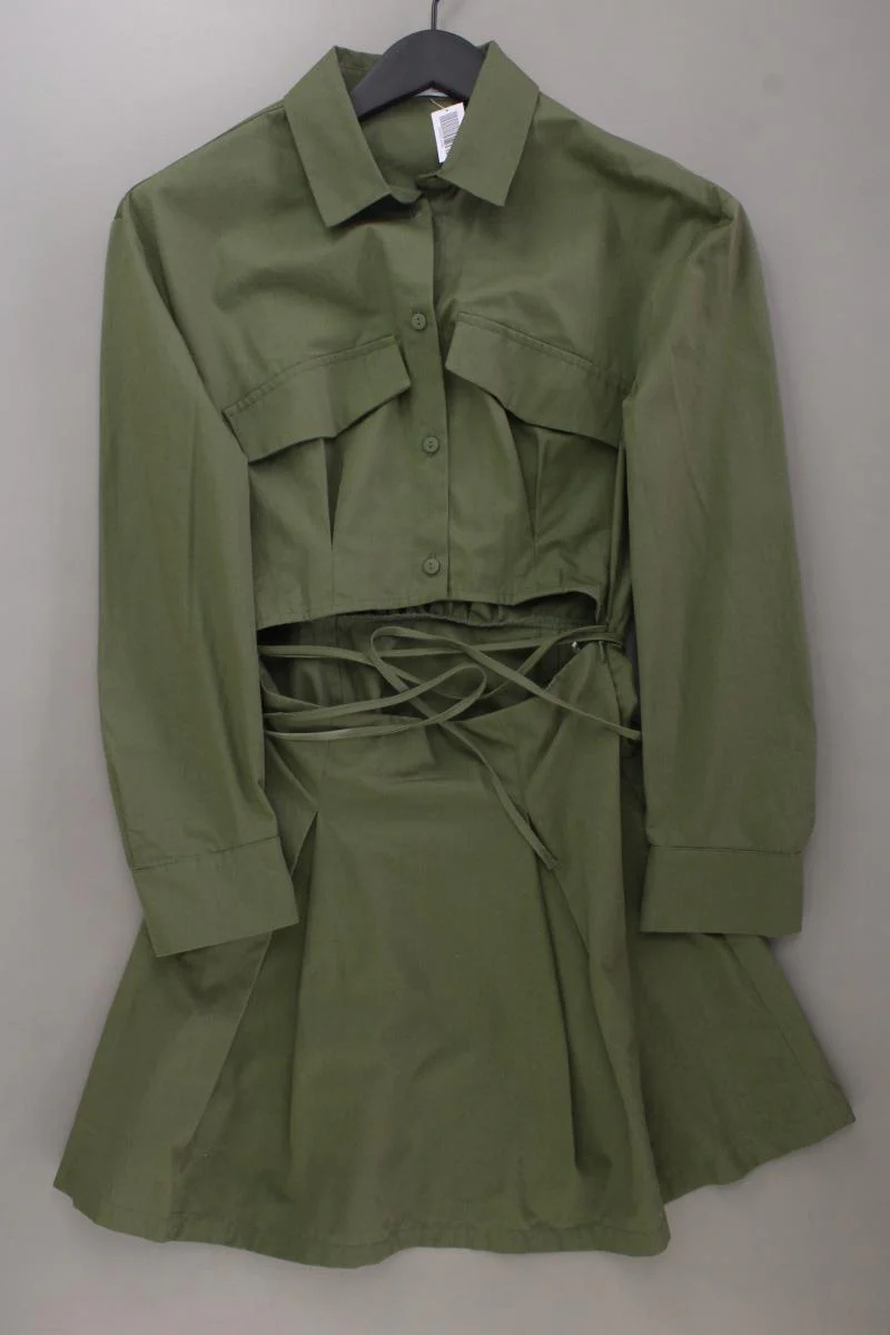 Bershka Langarmkleid Gr. S olivgrün