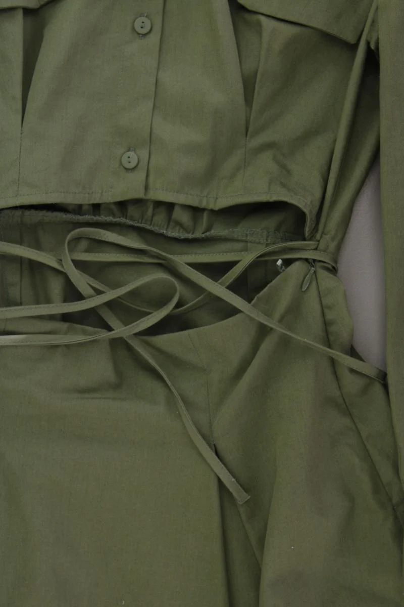 Bershka Langarmkleid Gr. S olivgrün - Image 3