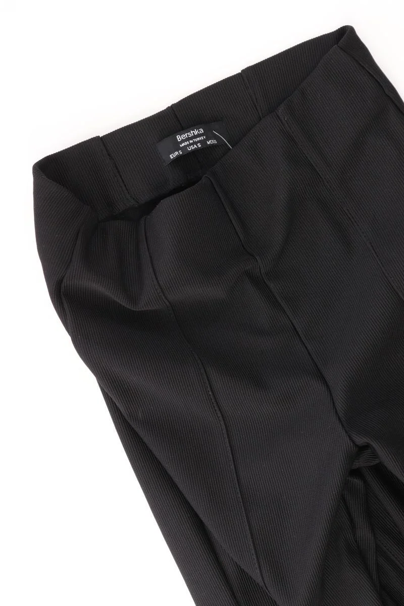 Bershka Stretchhose Gr. S schwarz aus Polyester - Image 3