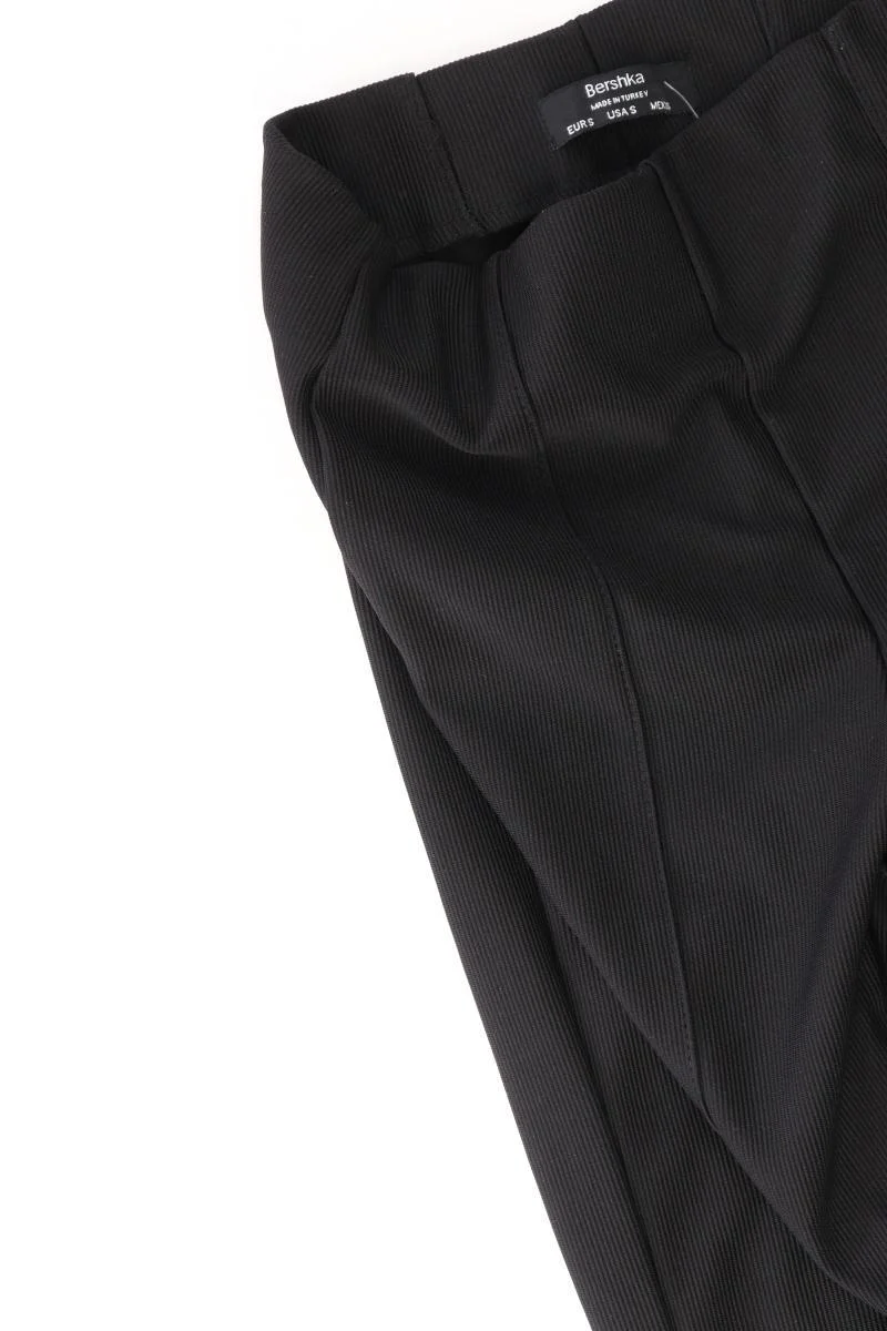 Bershka Stretchhose Gr. S schwarz aus Polyester - Image 4